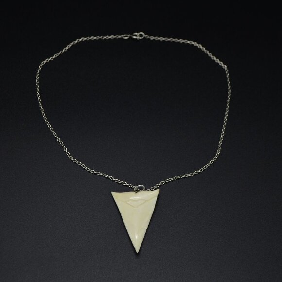 Bovine Bone Carved Tooth Pendant Necklace - Picture 1 of 4